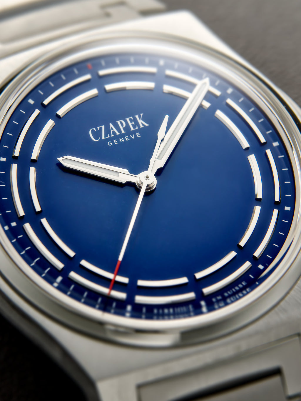 Antarctique Titanium Dark Sector Cosmic Blue