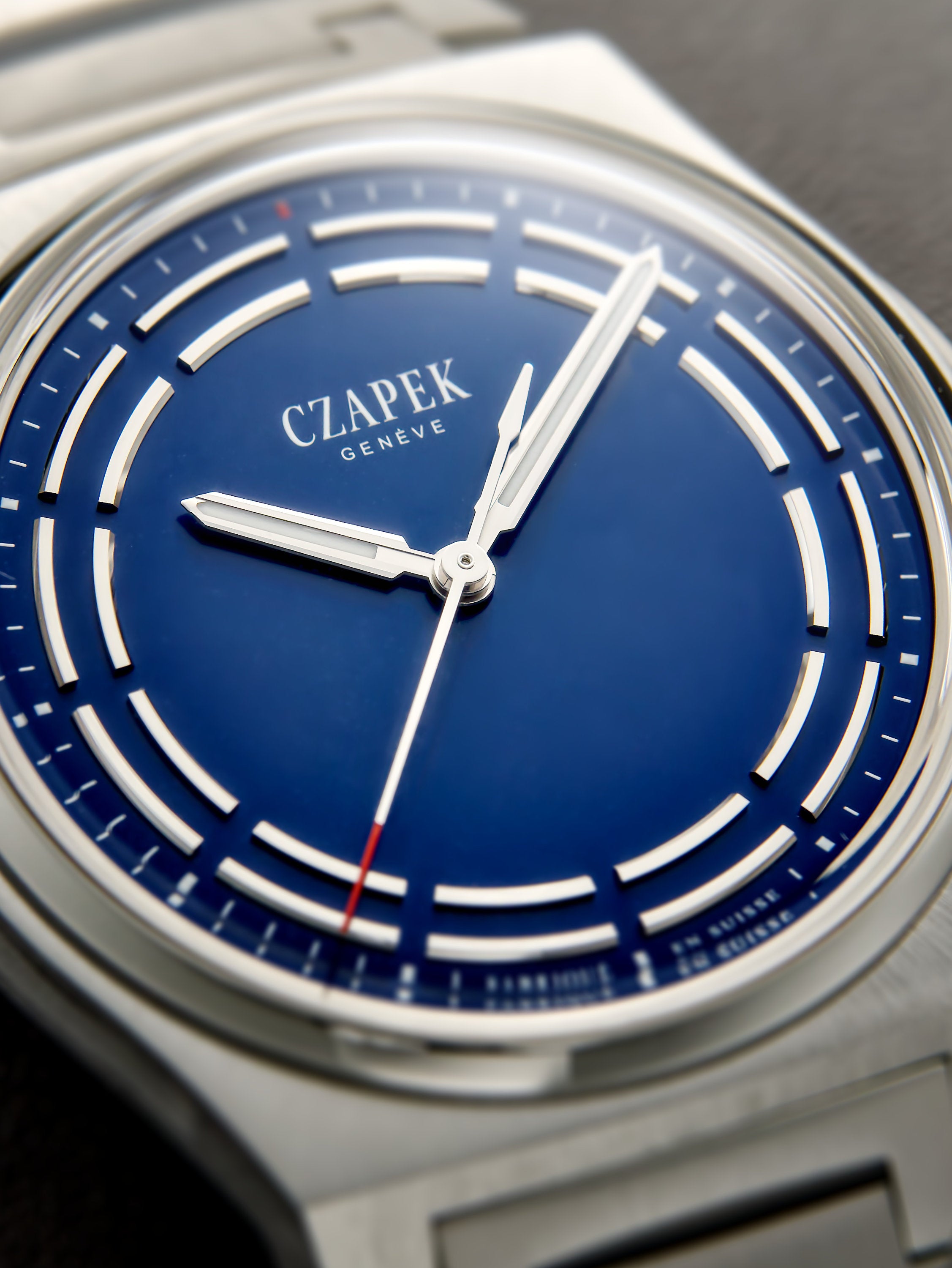 Antarctique Titanium Dark Sector Cosmic Blue