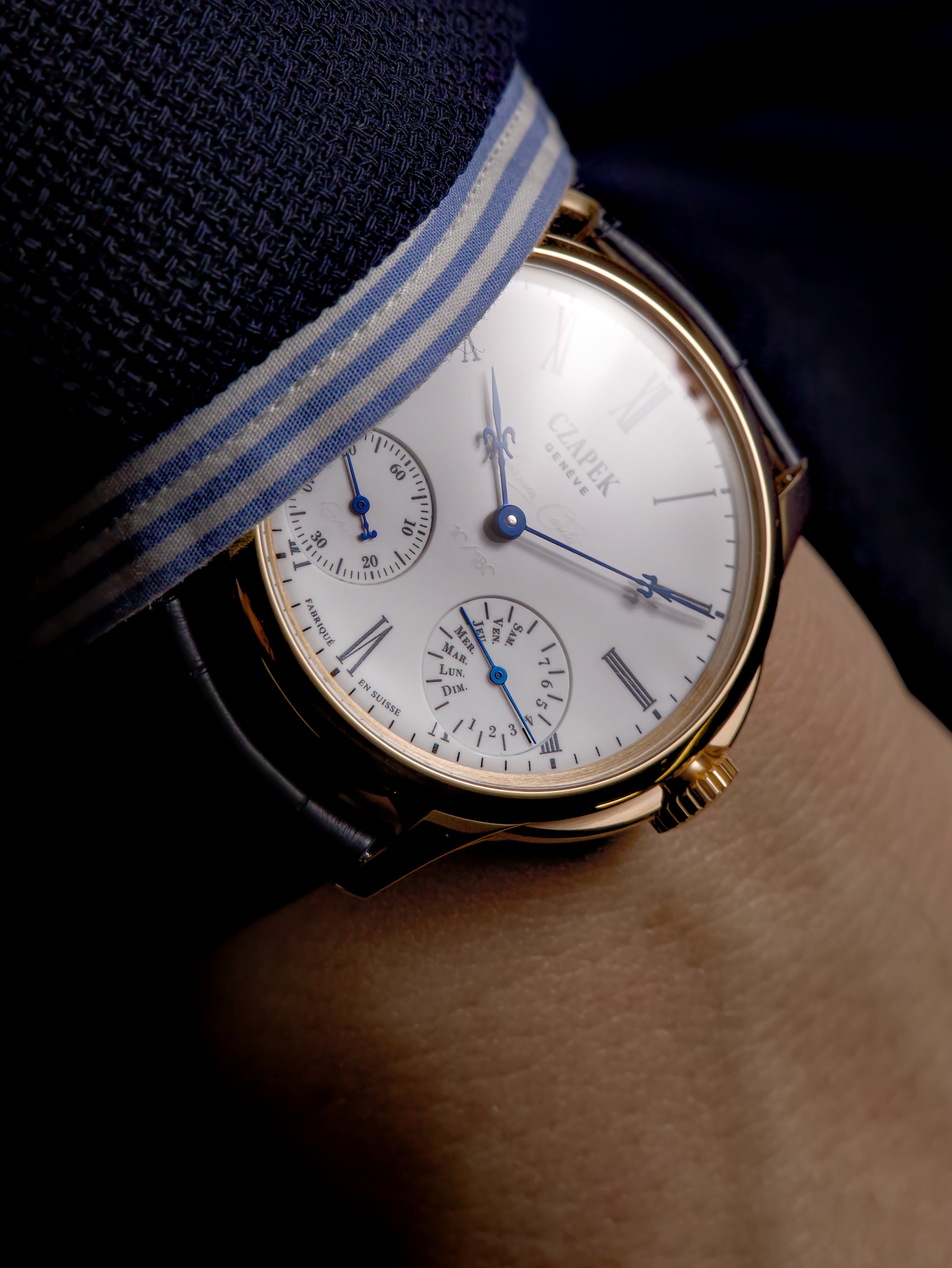 Quai des Bergues No 33 M - Sursum Corda